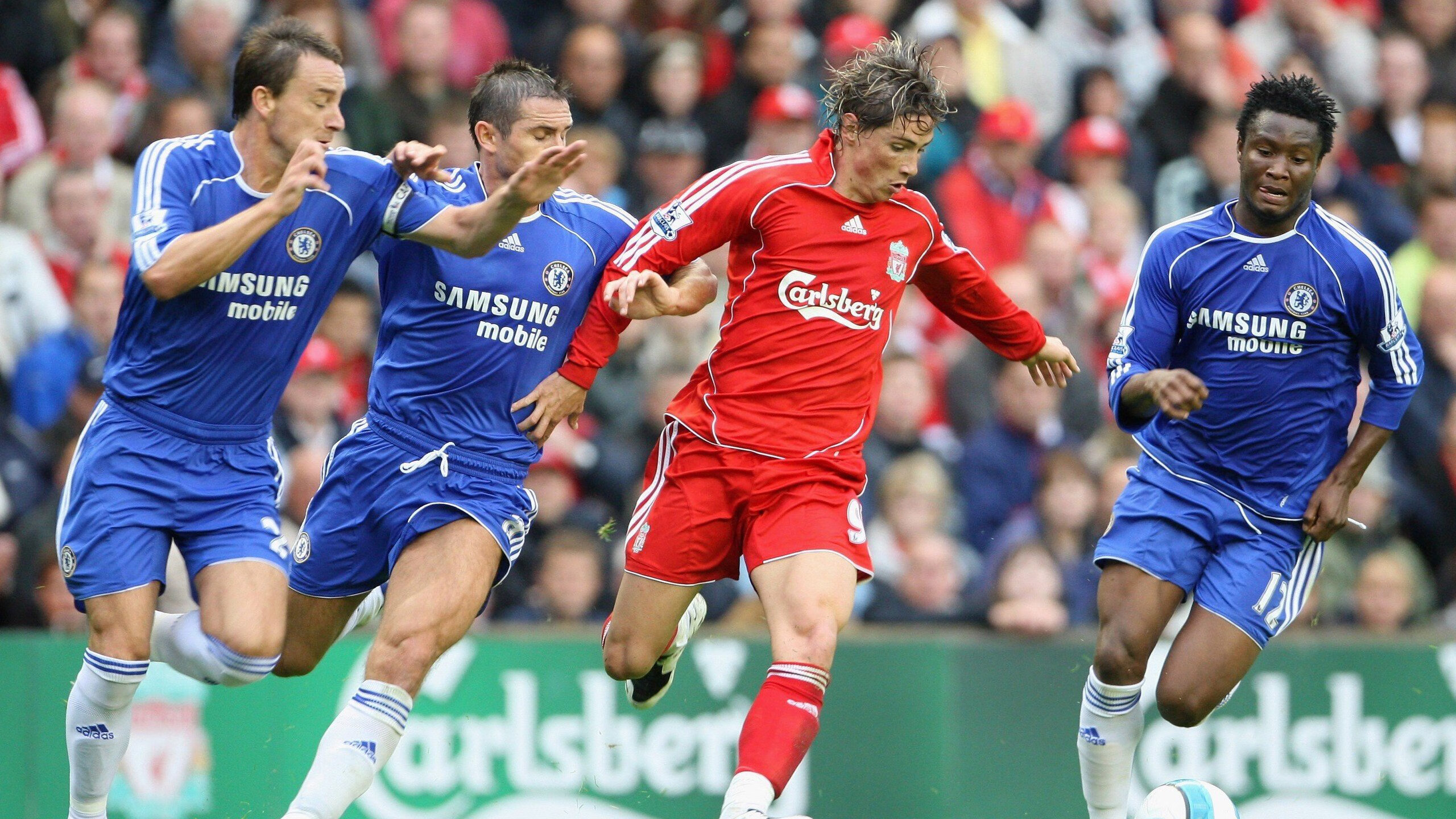 乐鱼APP-莱万多夫斯基连续二十场比赛得分超过精彩发挥，C9挑战极限！